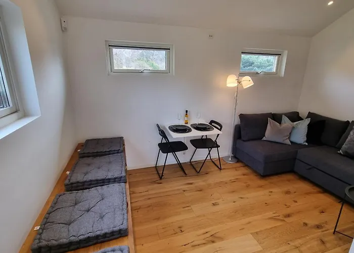 Beach-Near Cozy Cottage